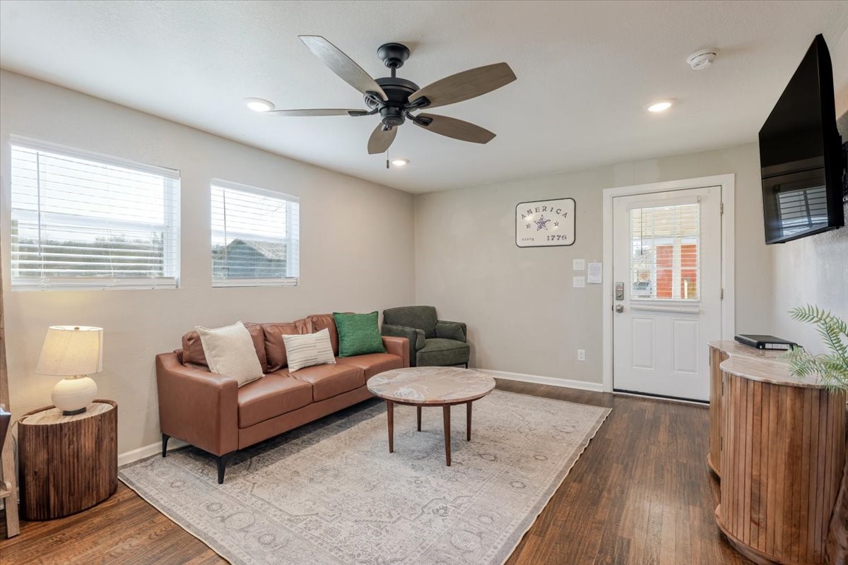 713 SE 16th Street Mineral Wells TX 76067