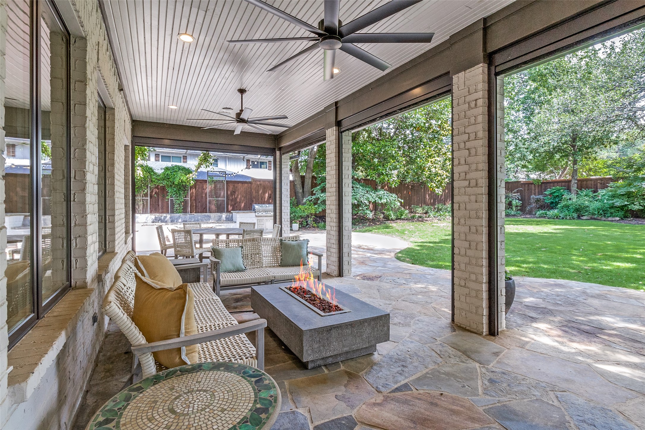 3970 Cobblestone Circle Dallas TX 75229
