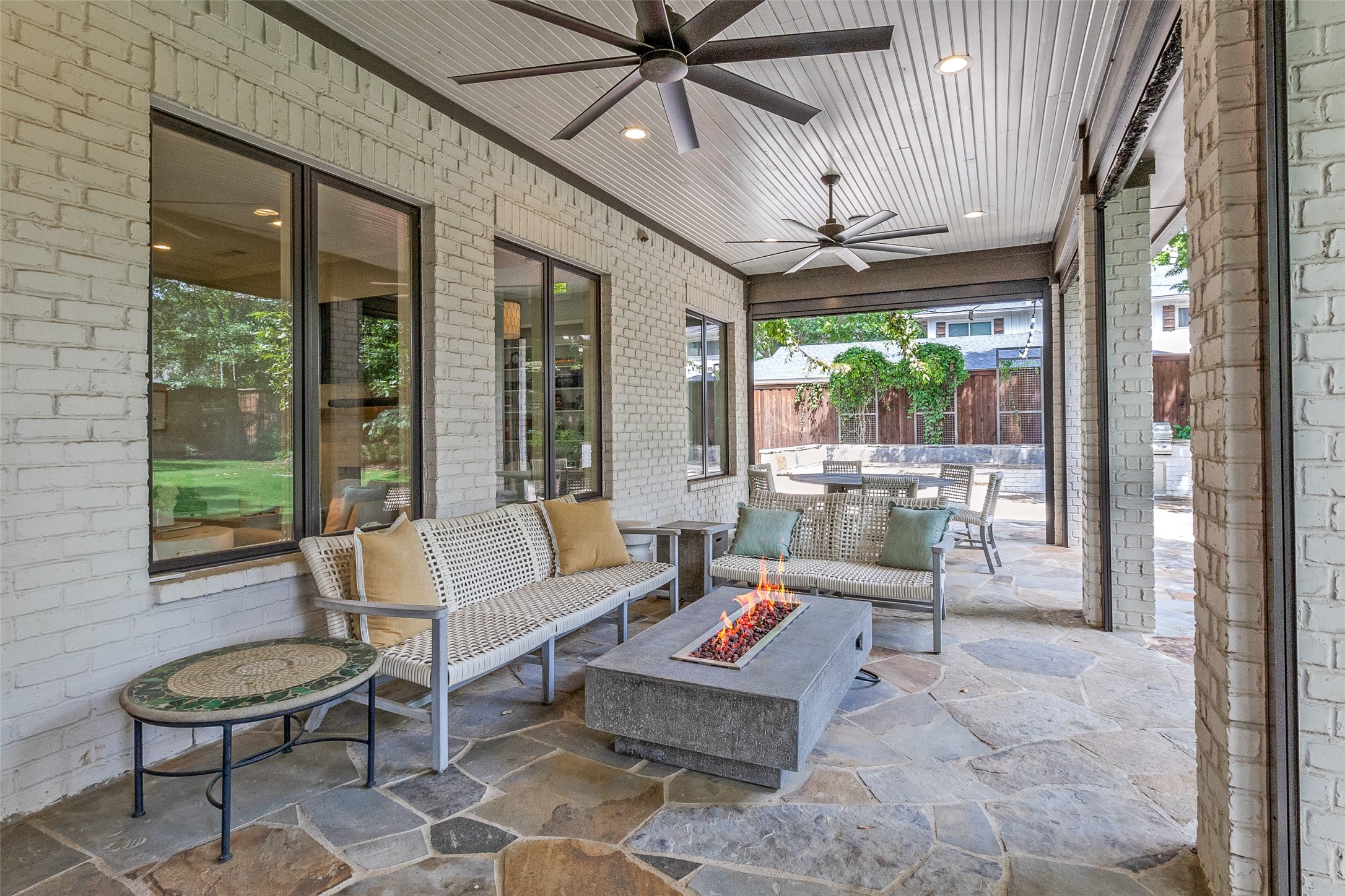 3970 Cobblestone Circle Dallas TX 75229