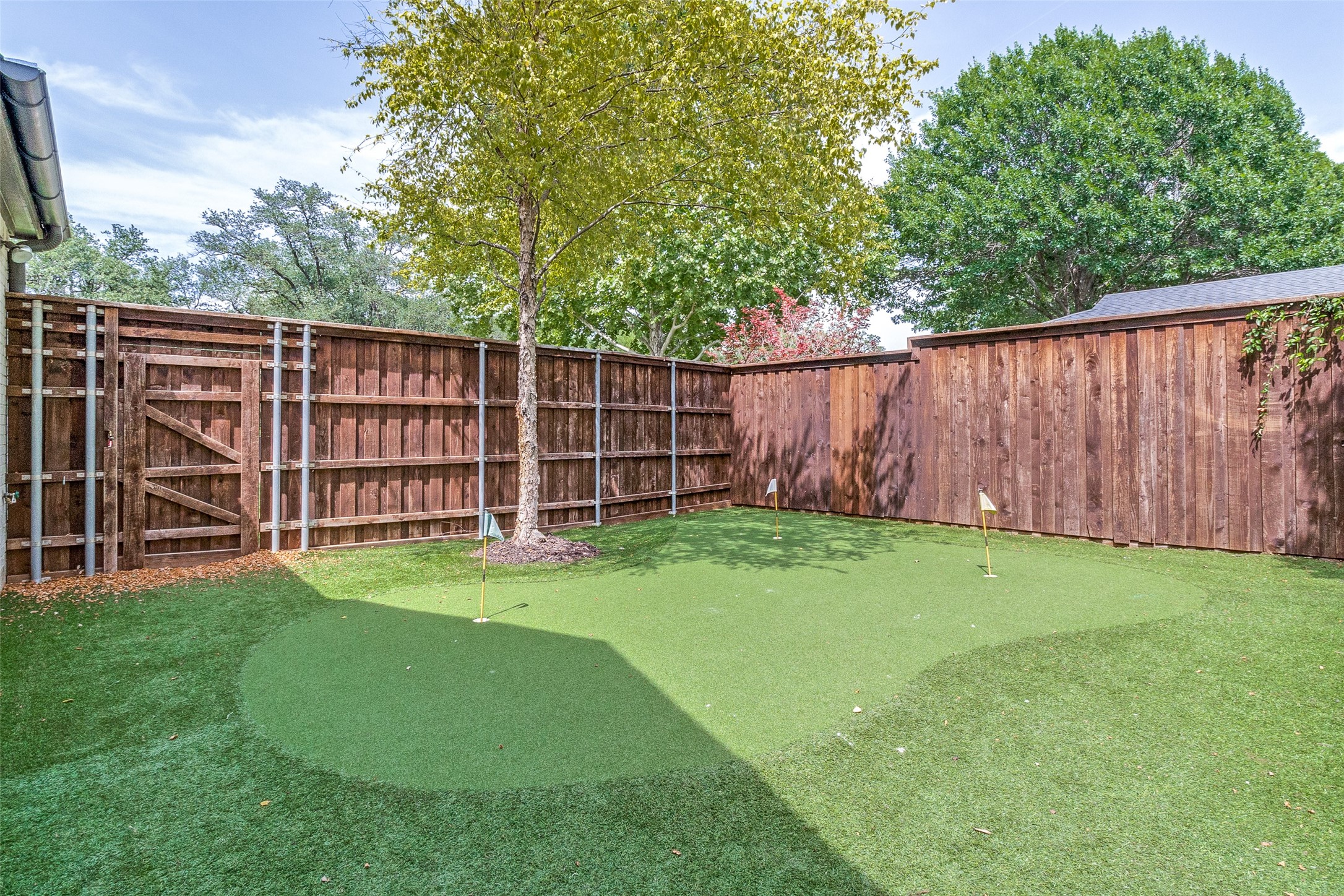 3970 Cobblestone Circle Dallas TX 75229