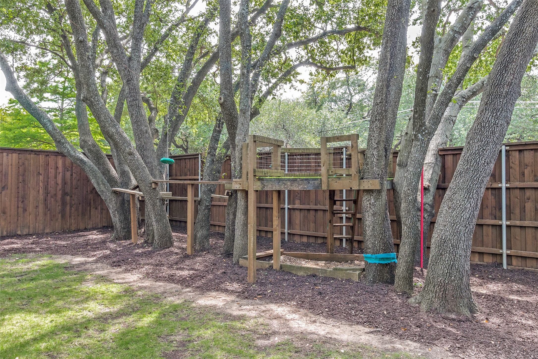3970 Cobblestone Circle Dallas TX 75229