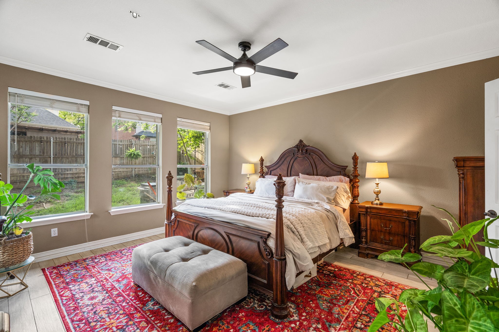 3804 Comanche Trail Bedford TX 76021
