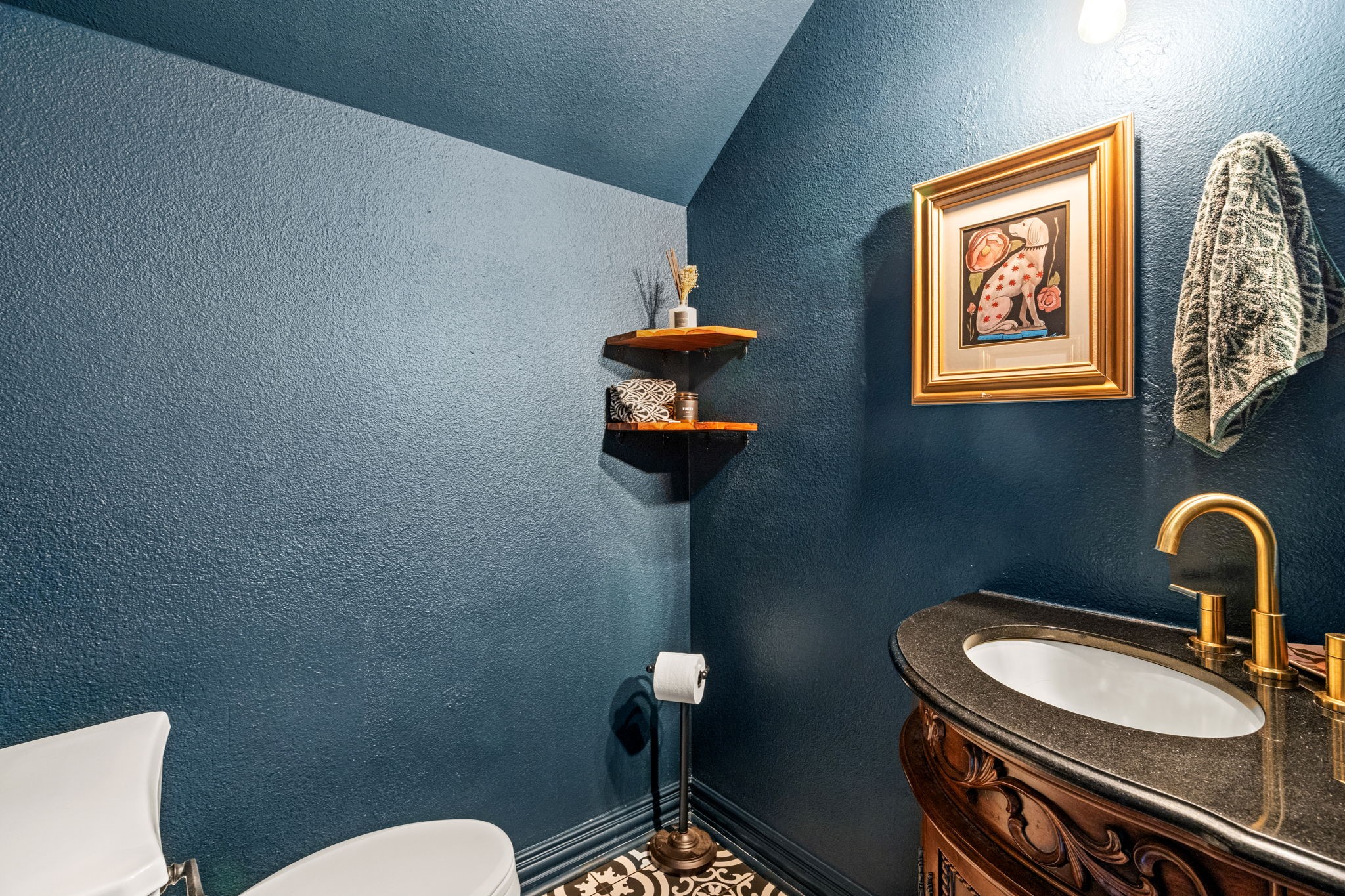 3804 Comanche Trail Bedford TX 76021