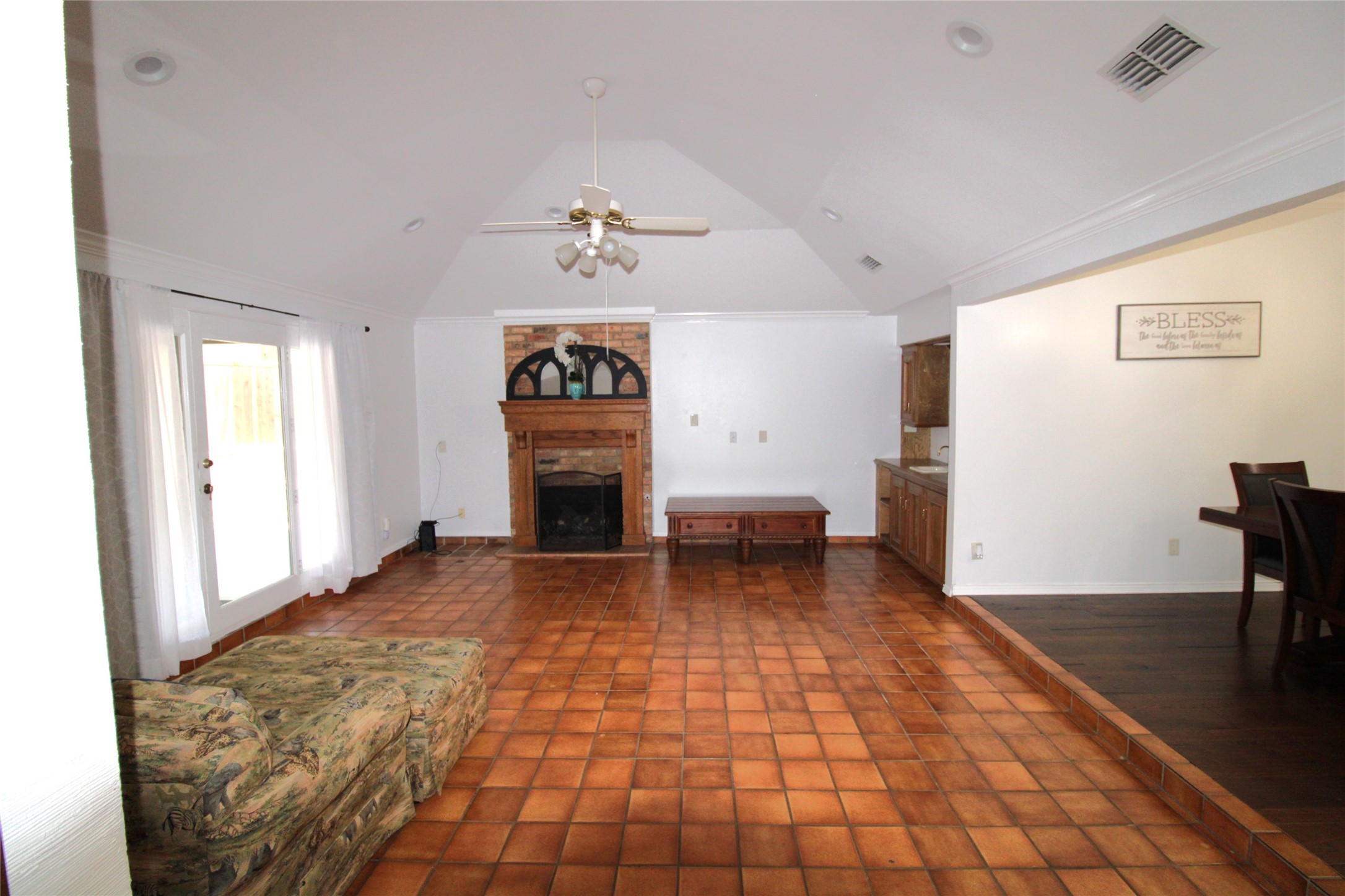603 Redbud Circle Athens TX 75751