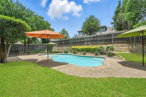 7917 Chapelwood Drive North Richland Hills TX 76182
