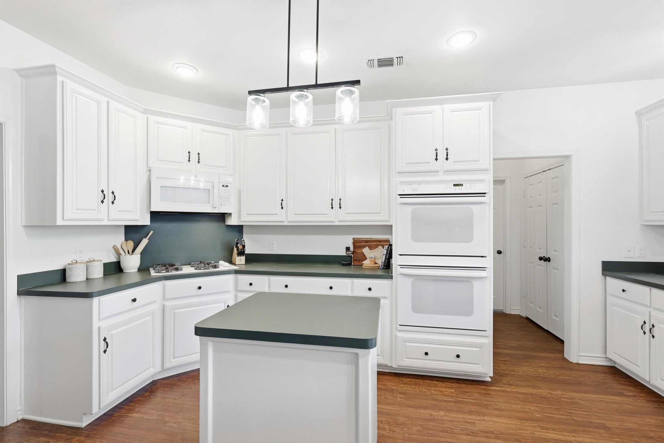 640 County Road 203 Collinsville TX 76233