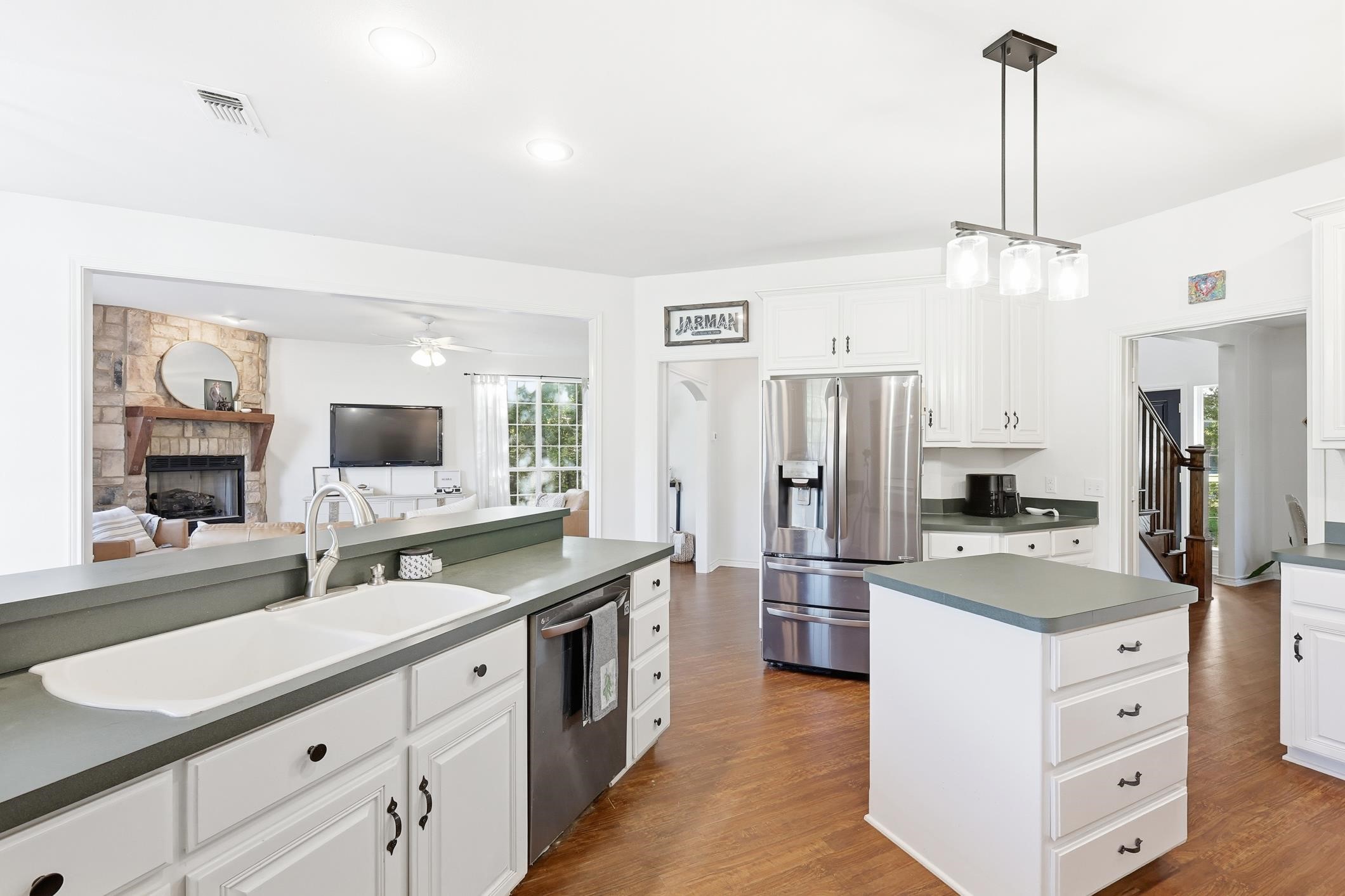 640 County Road 203 Collinsville TX 76233