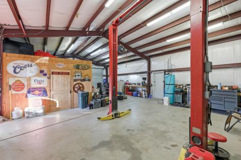 640 County Road 203 Collinsville TX 76233