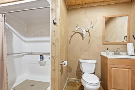 640 County Road 203 Collinsville TX 76233