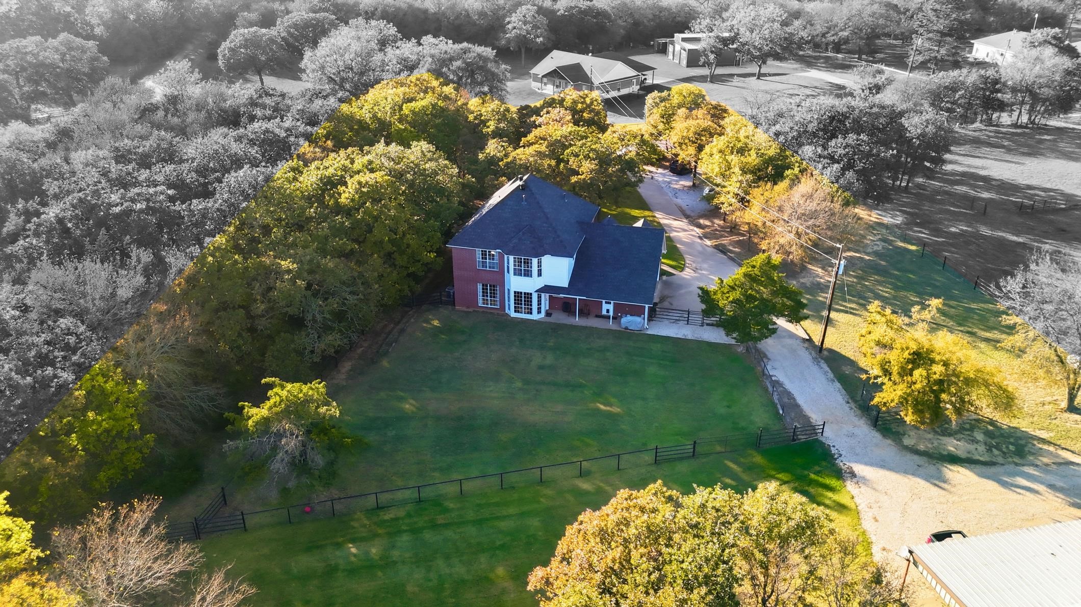 640 County Road 203 Collinsville TX 76233