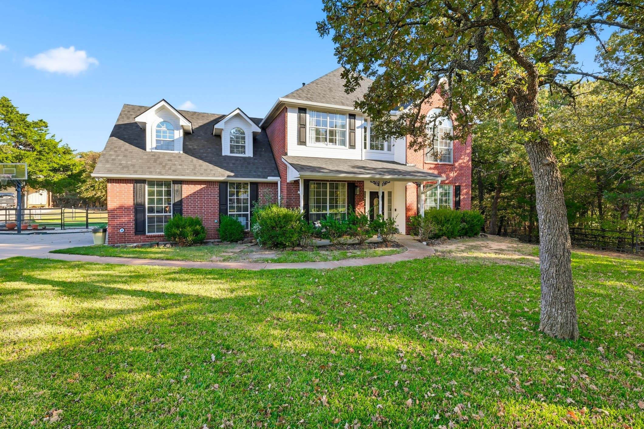 640 County Road 203 Collinsville TX 76233