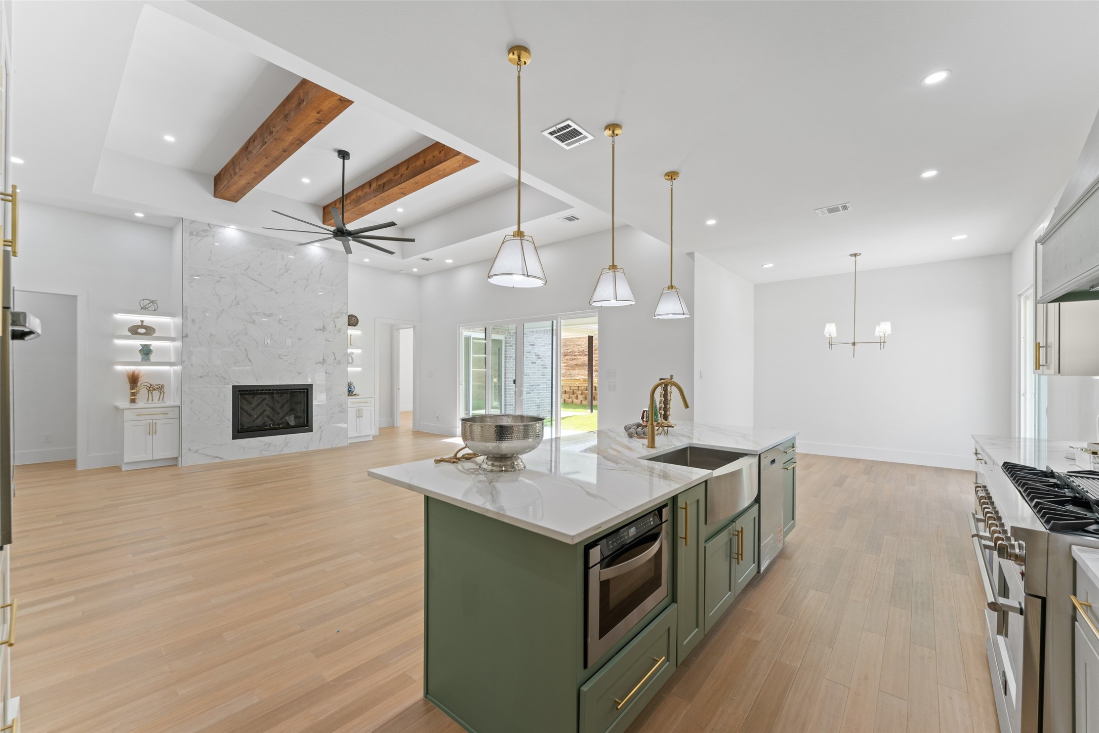 3300 Olympia Fields Drive Burleson TX 76028