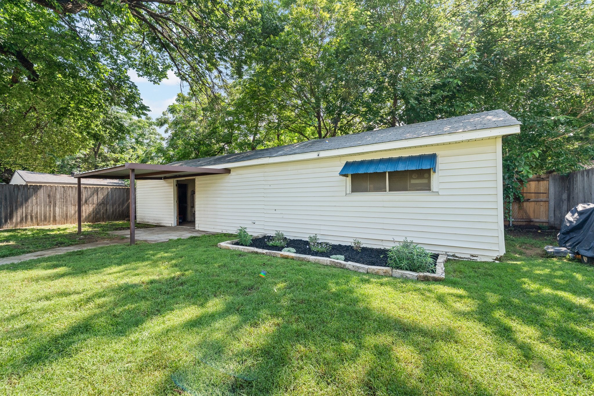 602 Harrisdale Avenue River Oaks TX 76114