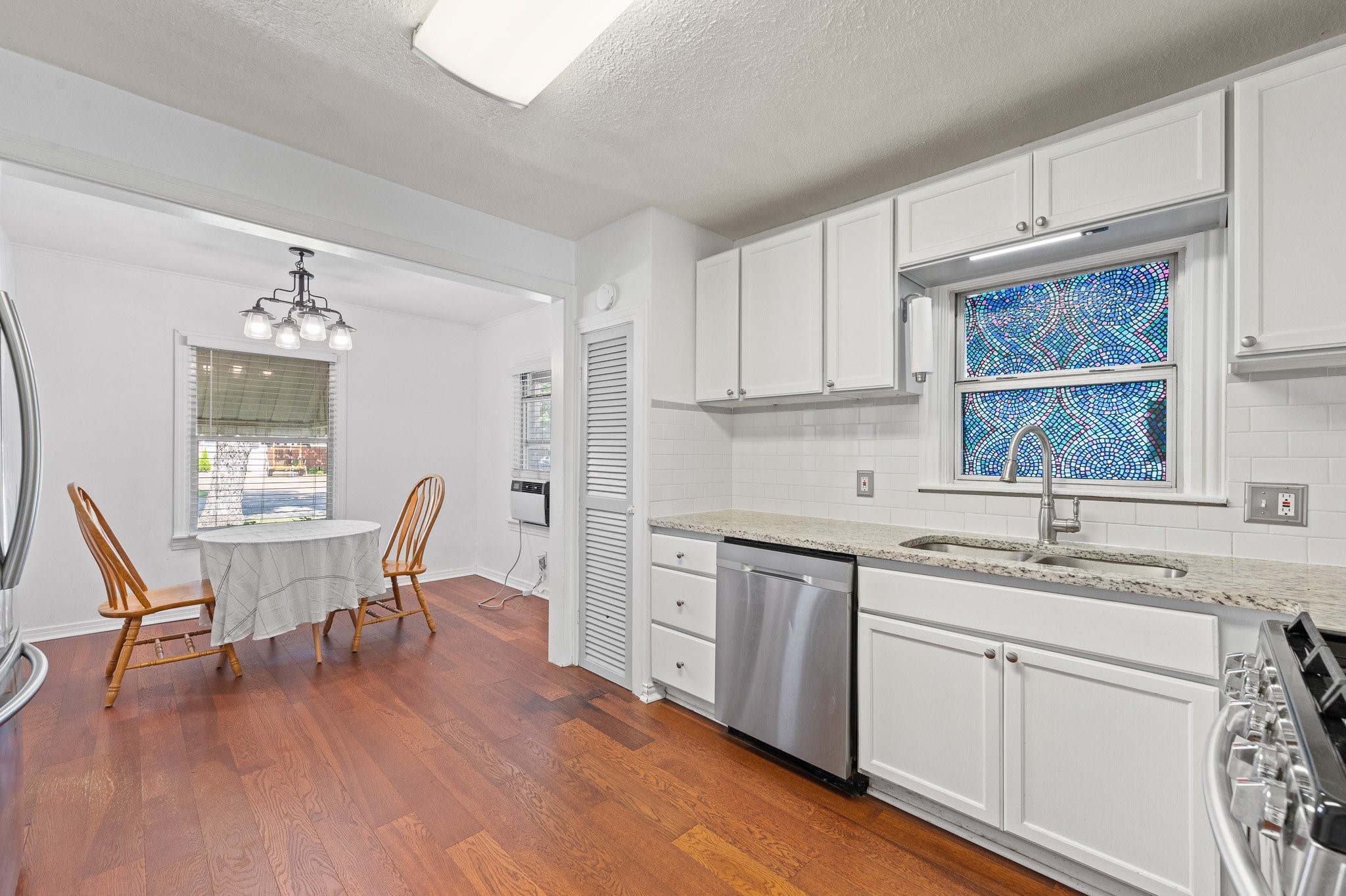602 Harrisdale Avenue River Oaks TX 76114