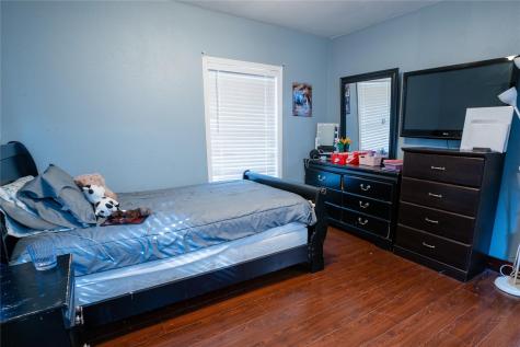 1114 Alexander Street Irving TX 75061