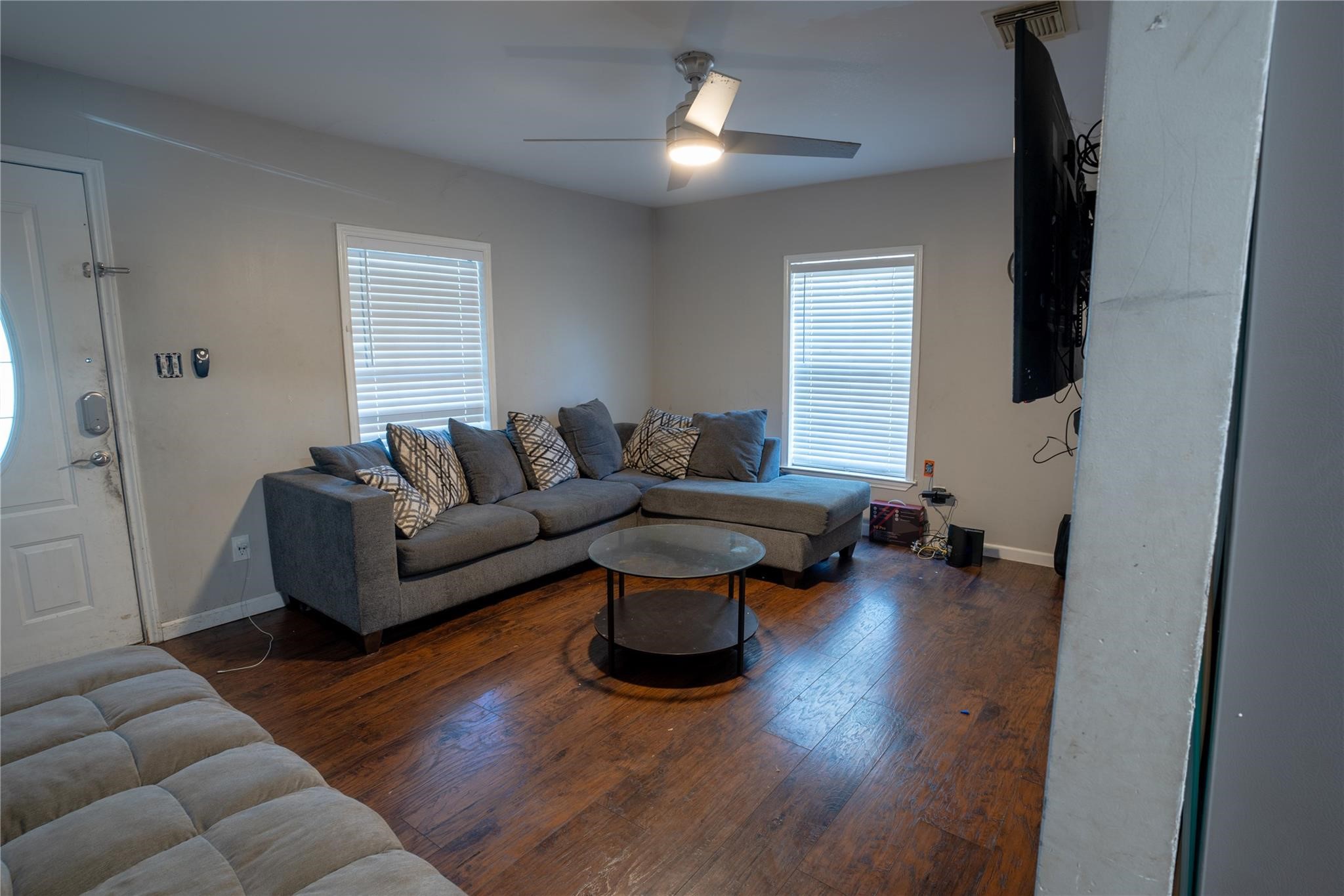 1114 Alexander Street Irving TX 75061