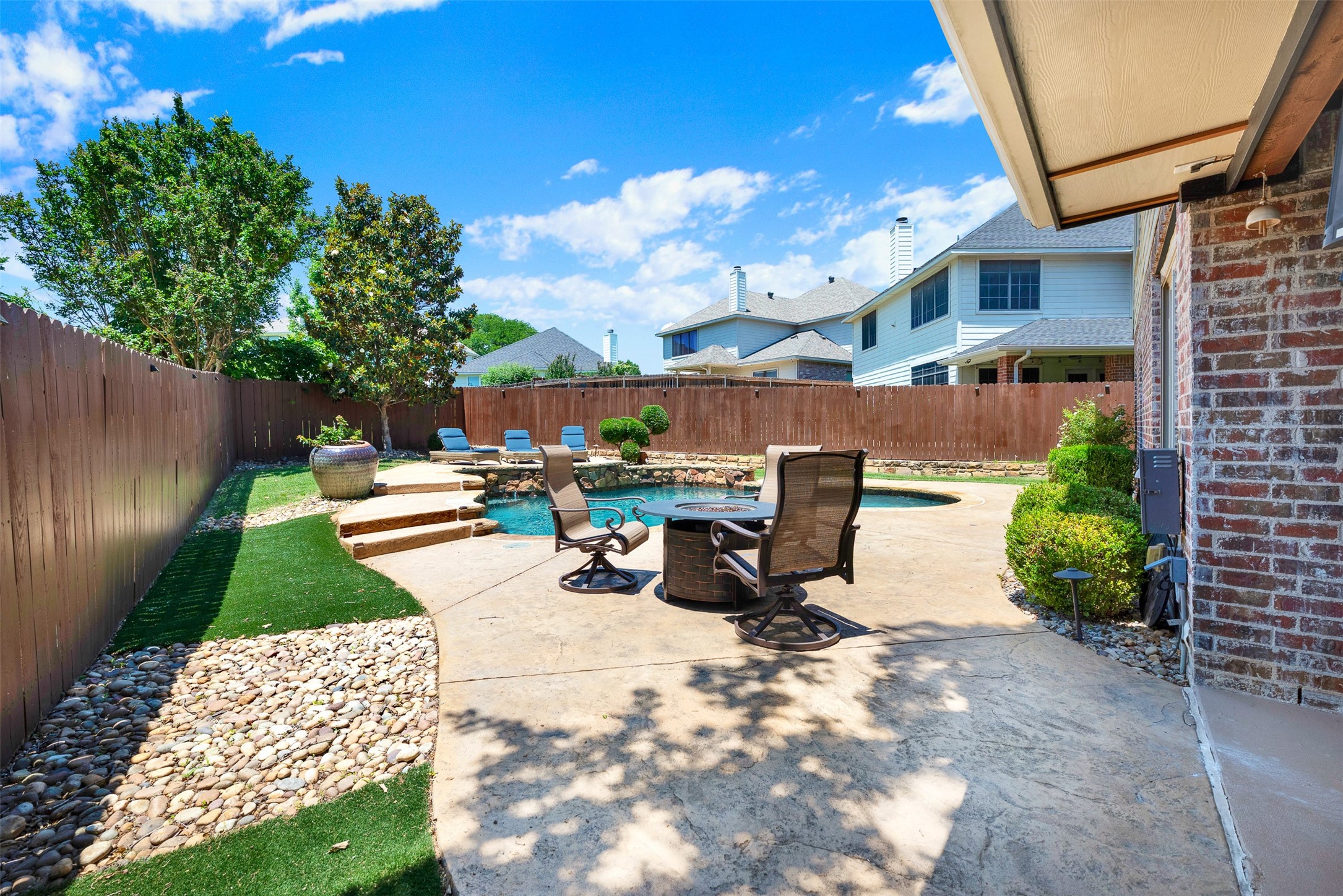 3024 Greenway Drive Burleson TX 76028