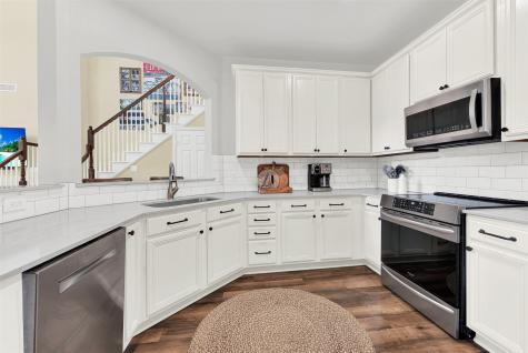 3024 Greenway Drive Burleson TX 76028