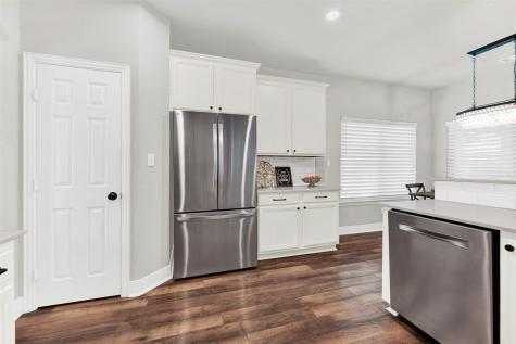 3024 Greenway Drive Burleson TX 76028