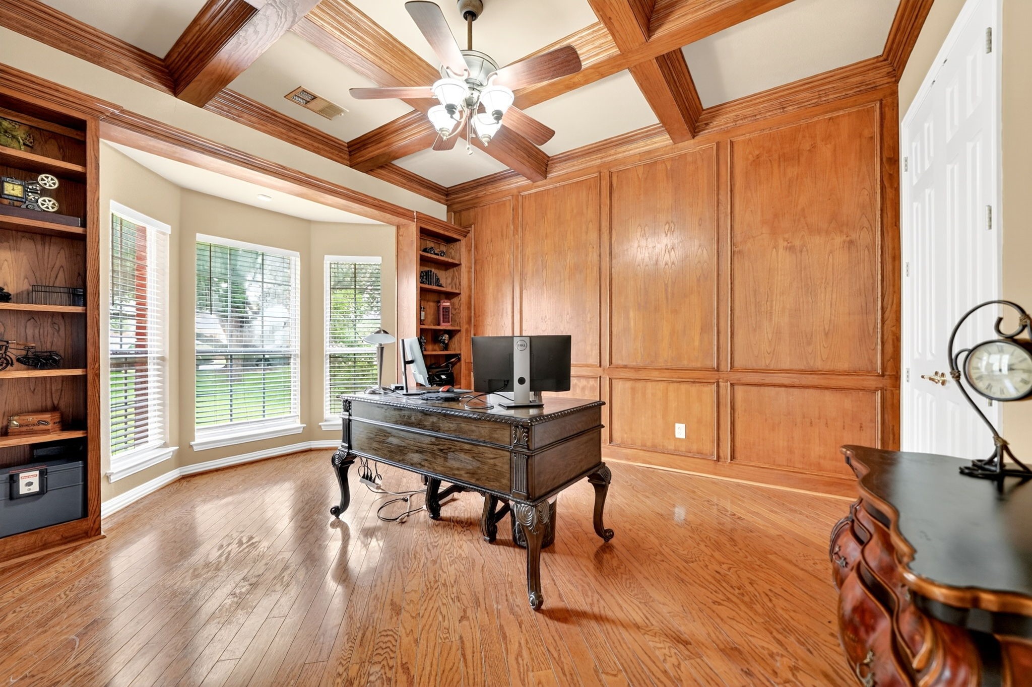 328 Leeward Circle Azle TX 76020