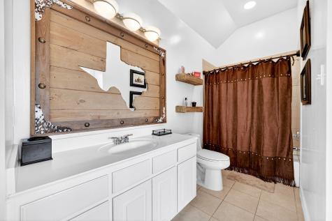 328 Leeward Circle Azle TX 76020