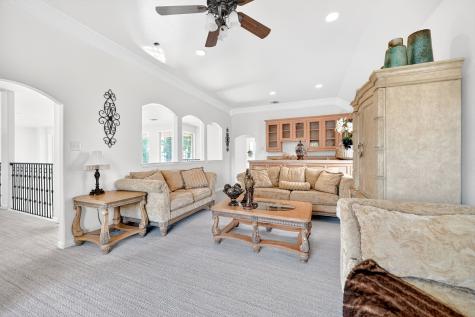 328 Leeward Circle Azle TX 76020