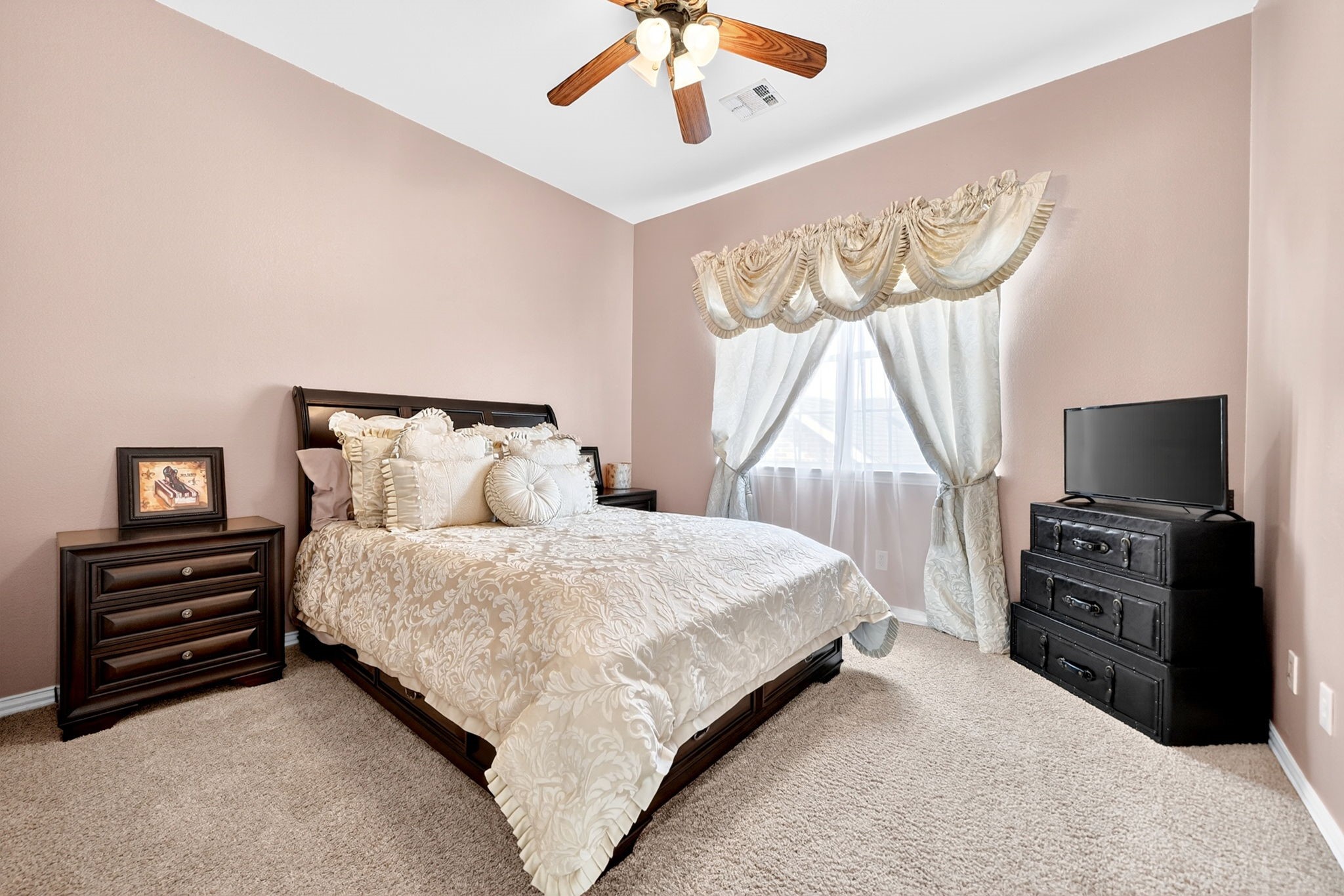 328 Leeward Circle Azle TX 76020