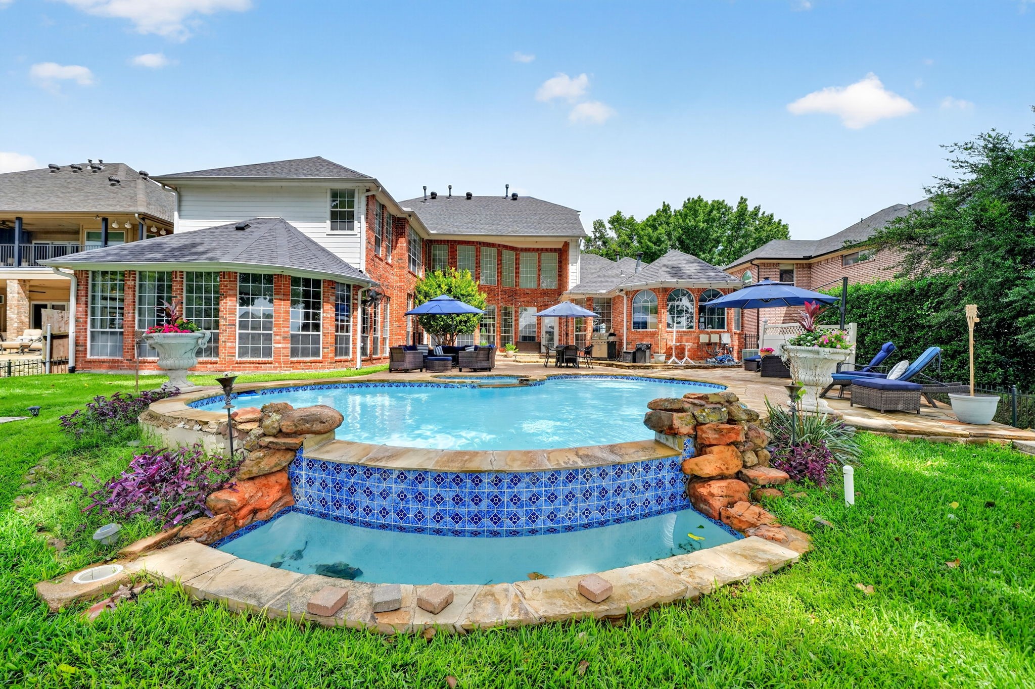 328 Leeward Circle Azle TX 76020