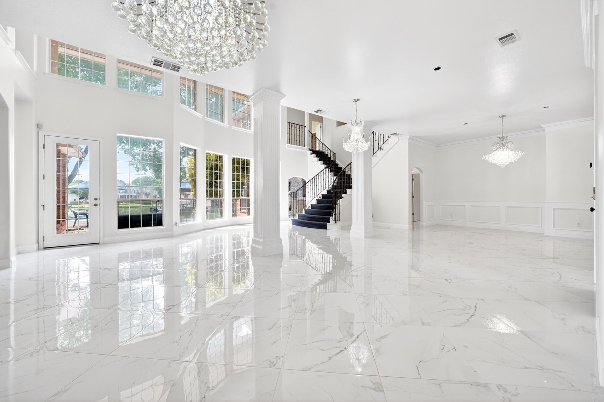 328 Leeward Circle Azle TX 76020