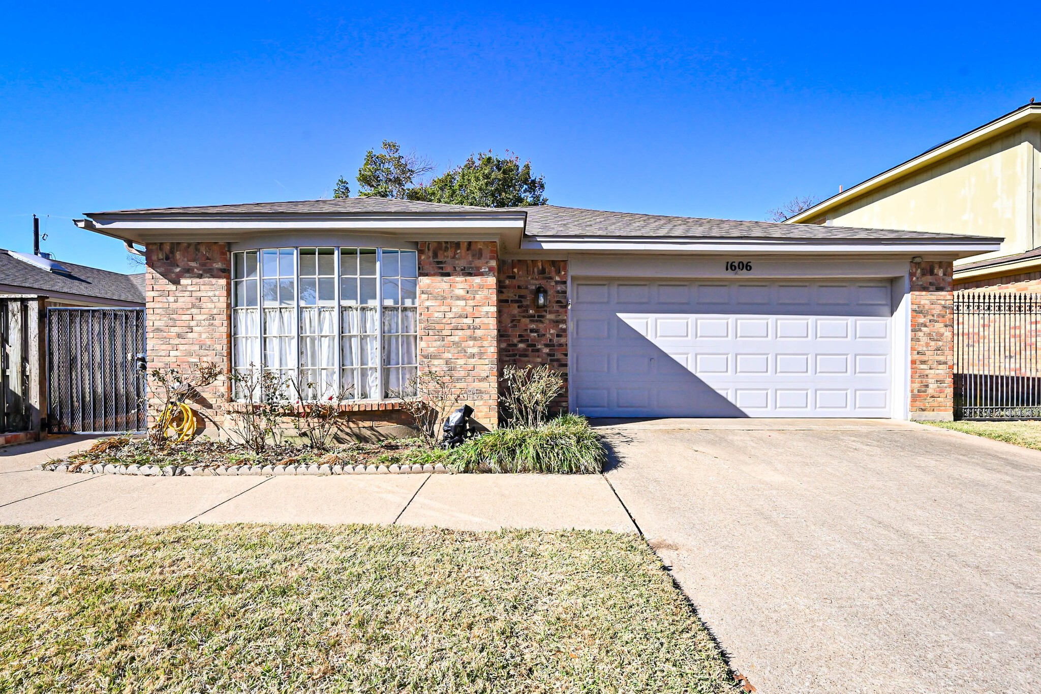 1606 Trailridge Drive Arlington TX 76012