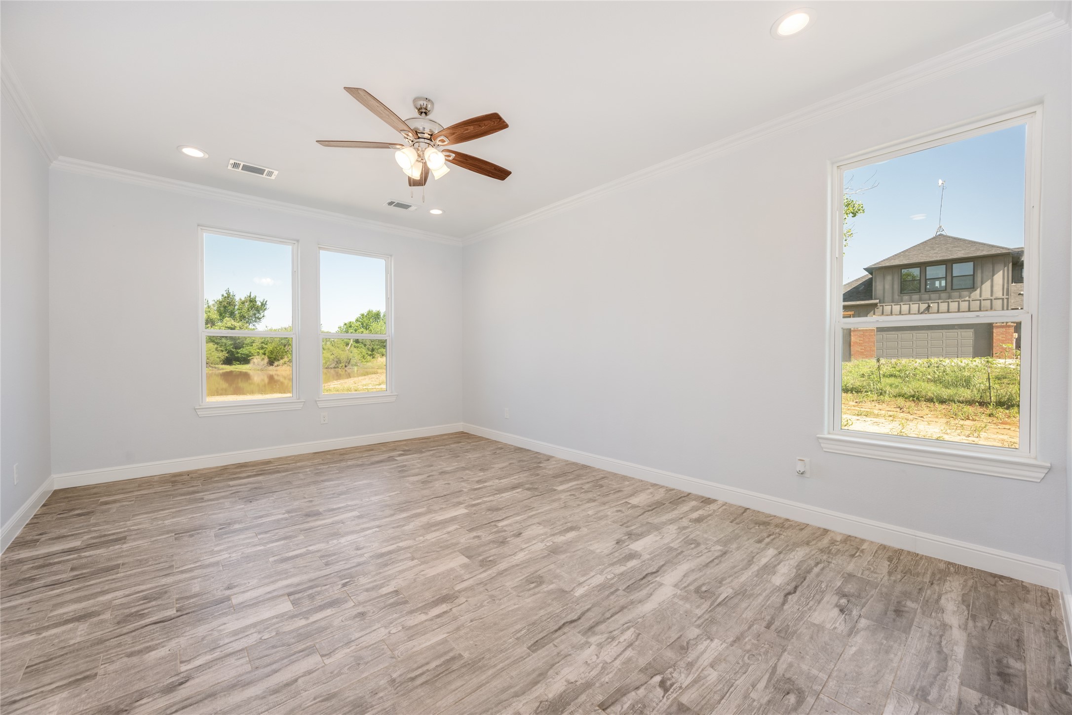 121 County Road 3471 Paradise TX 76073