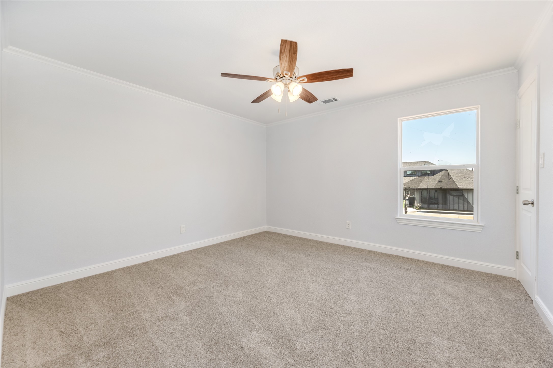 121 County Road 3471 Paradise TX 76073