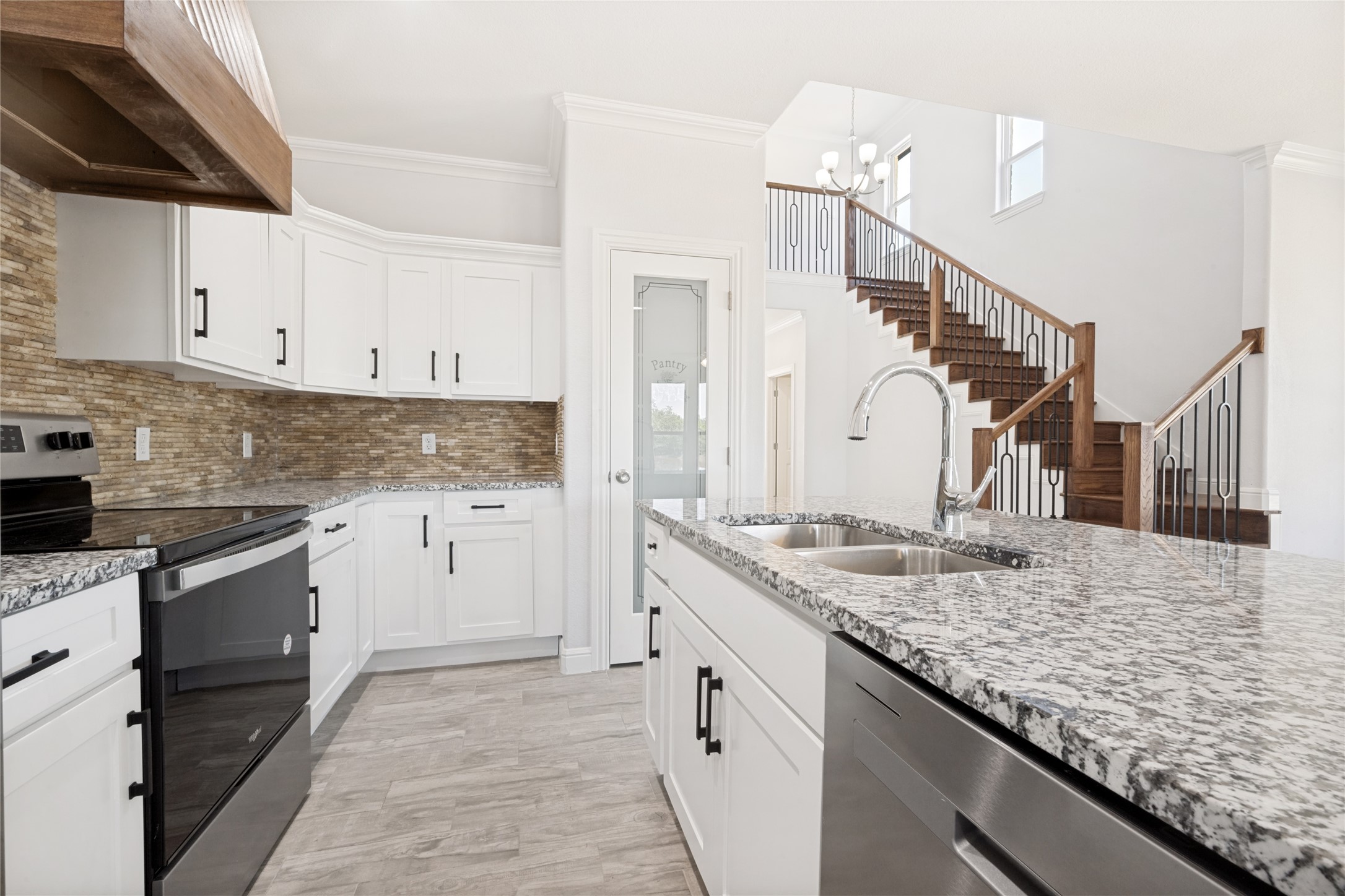 121 County Road 3471 Paradise TX 76073