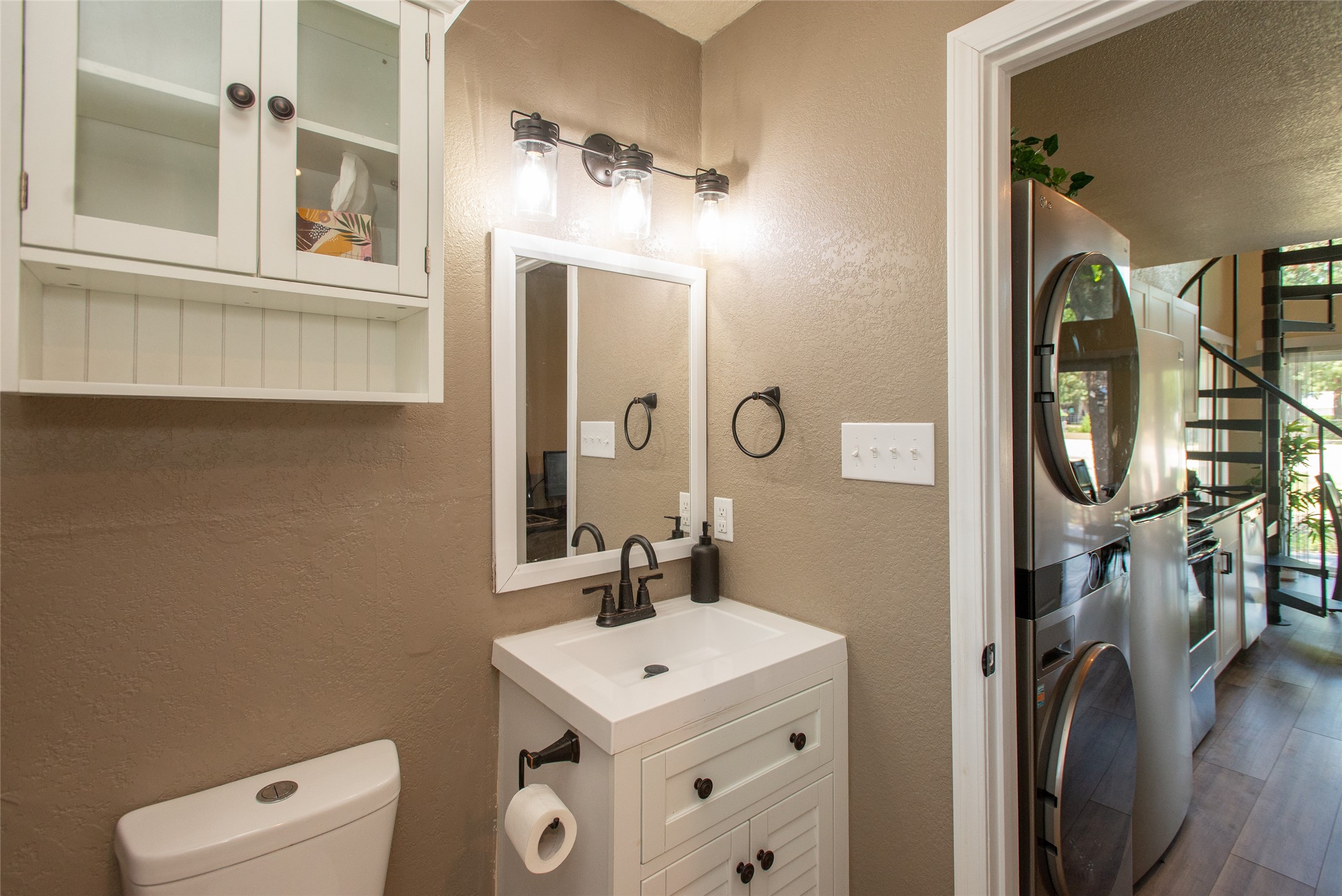 6120 Payne Road Log Cabin TX 75148