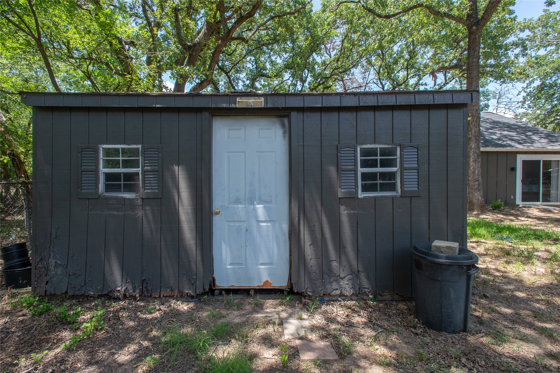6120 Payne Road Log Cabin TX 75148