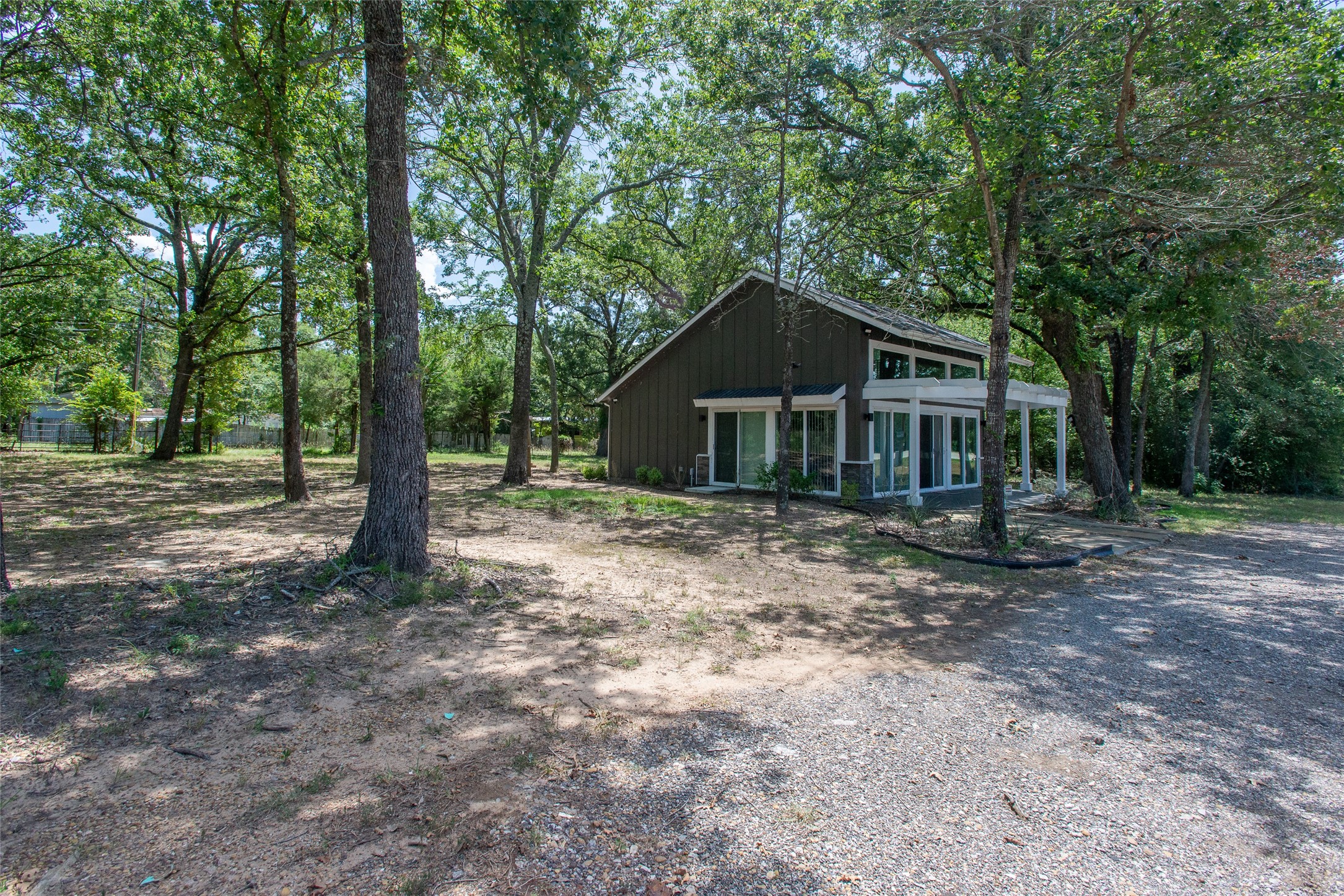 6120 Payne Road Log Cabin TX 75148