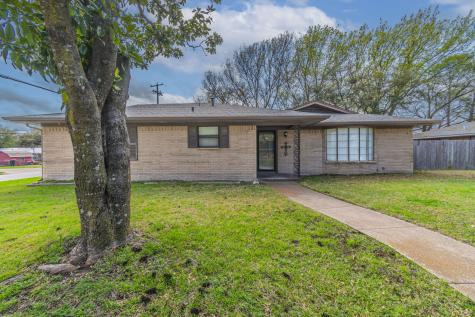 1201 Crestridge Street Ennis TX 75119