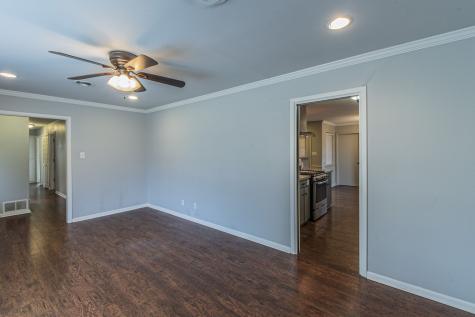 1201 Crestridge Street Ennis TX 75119