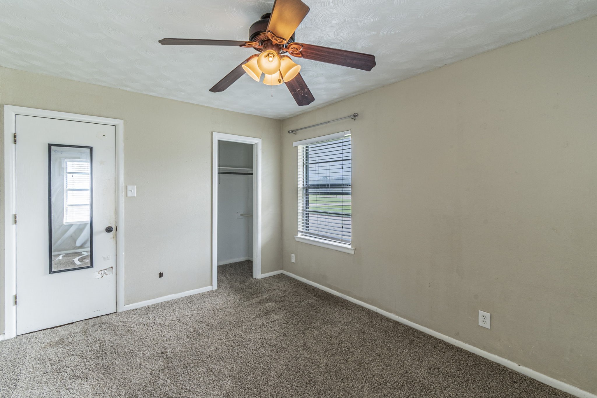1201 Crestridge Street Ennis TX 75119
