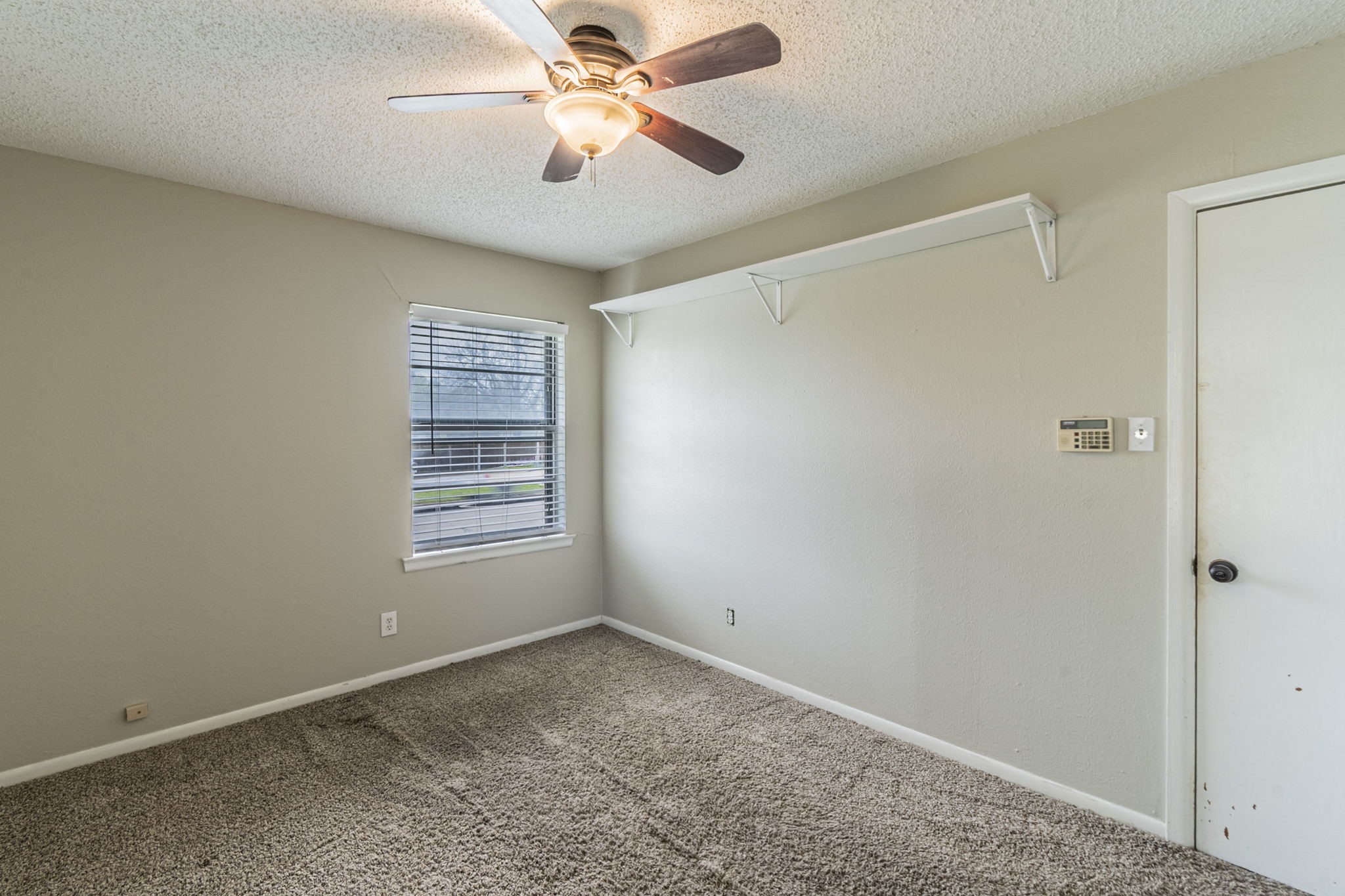 1201 Crestridge Street Ennis TX 75119