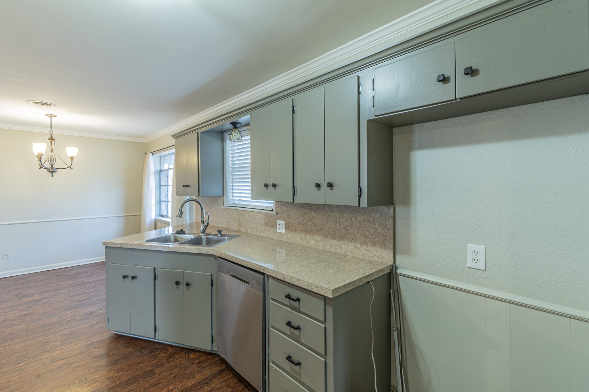 1201 Crestridge Street Ennis TX 75119
