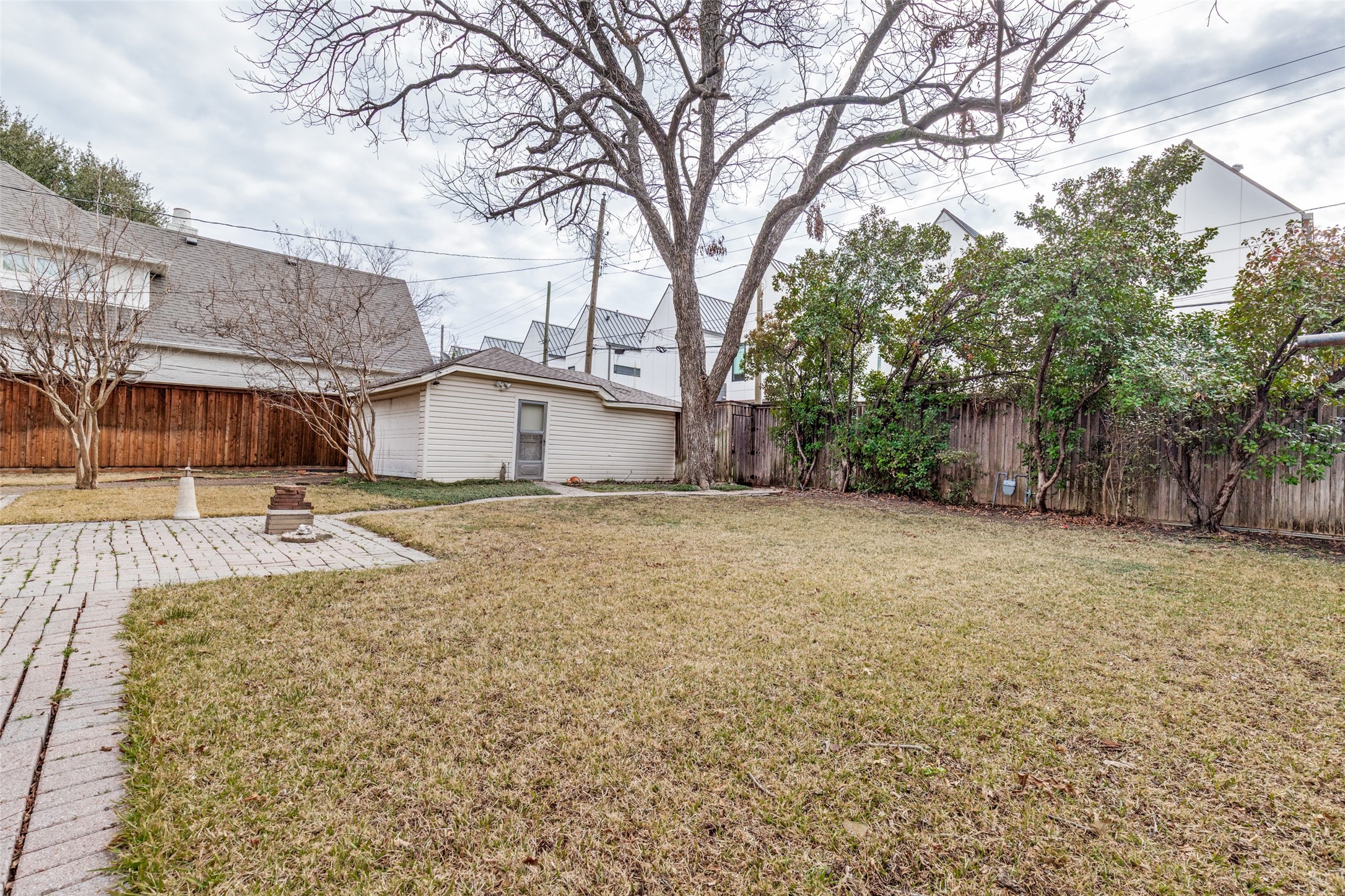 3225 Milton Avenue University Park TX 75205