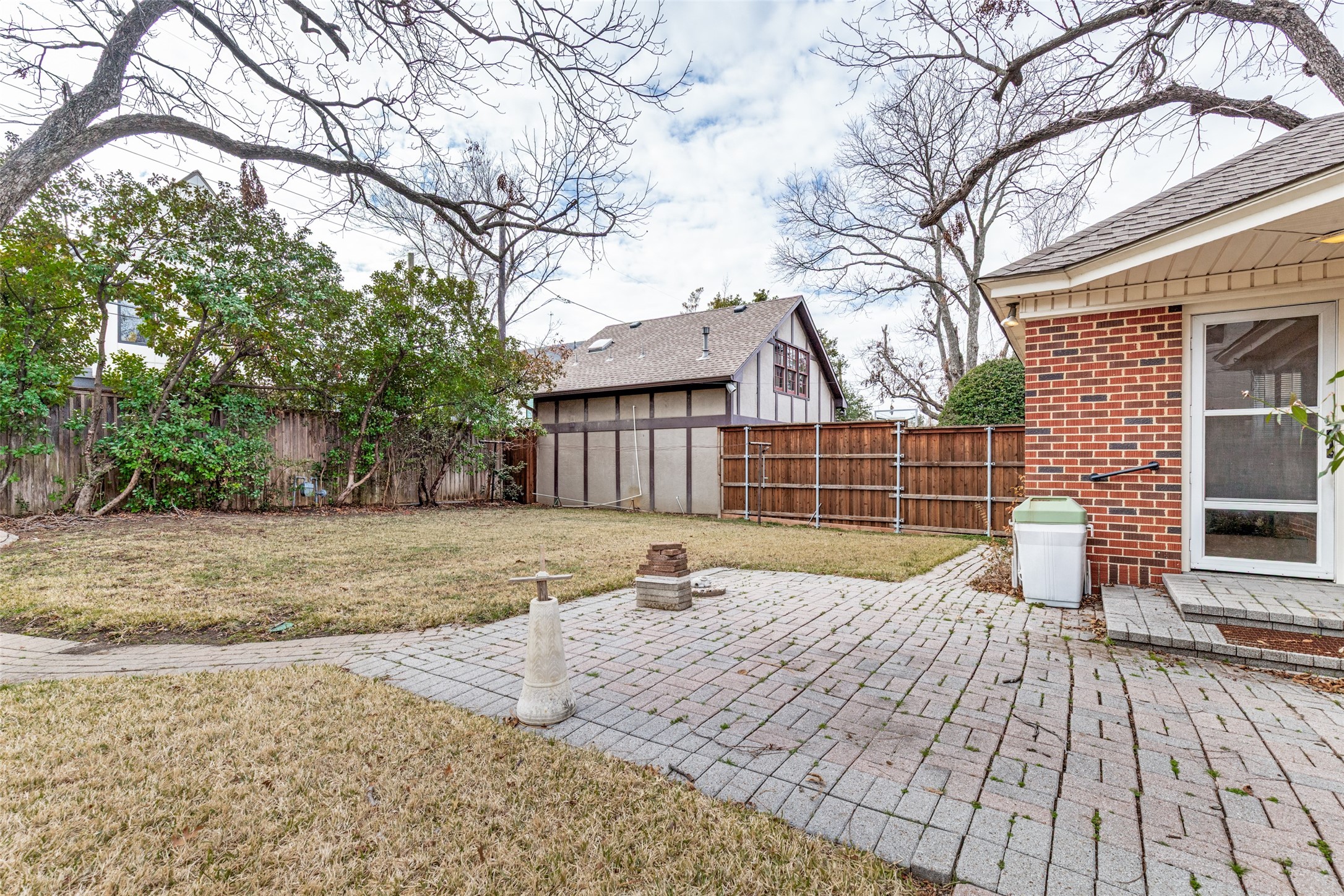 3225 Milton Avenue University Park TX 75205