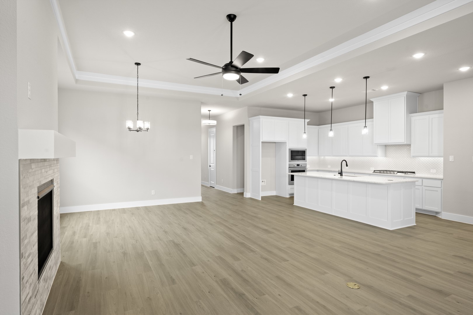 217 Ravenna Boulevard Justin TX 76247