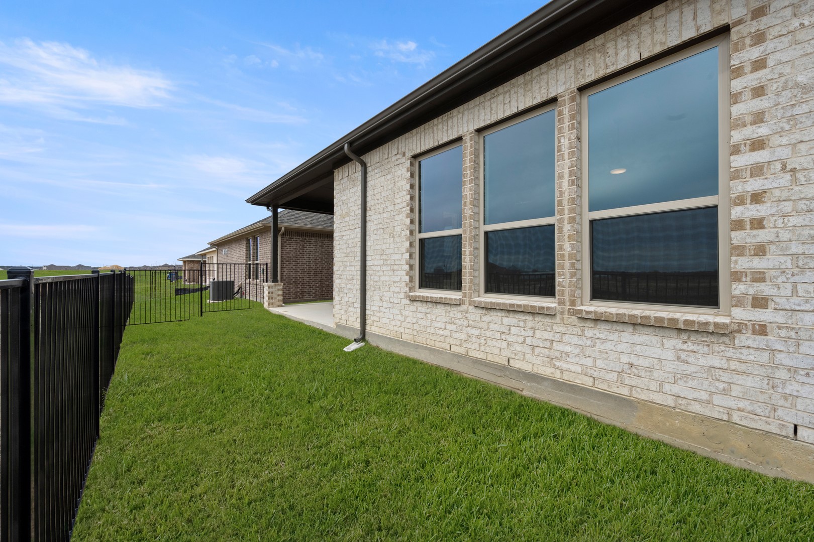 217 Ravenna Boulevard Justin TX 76247