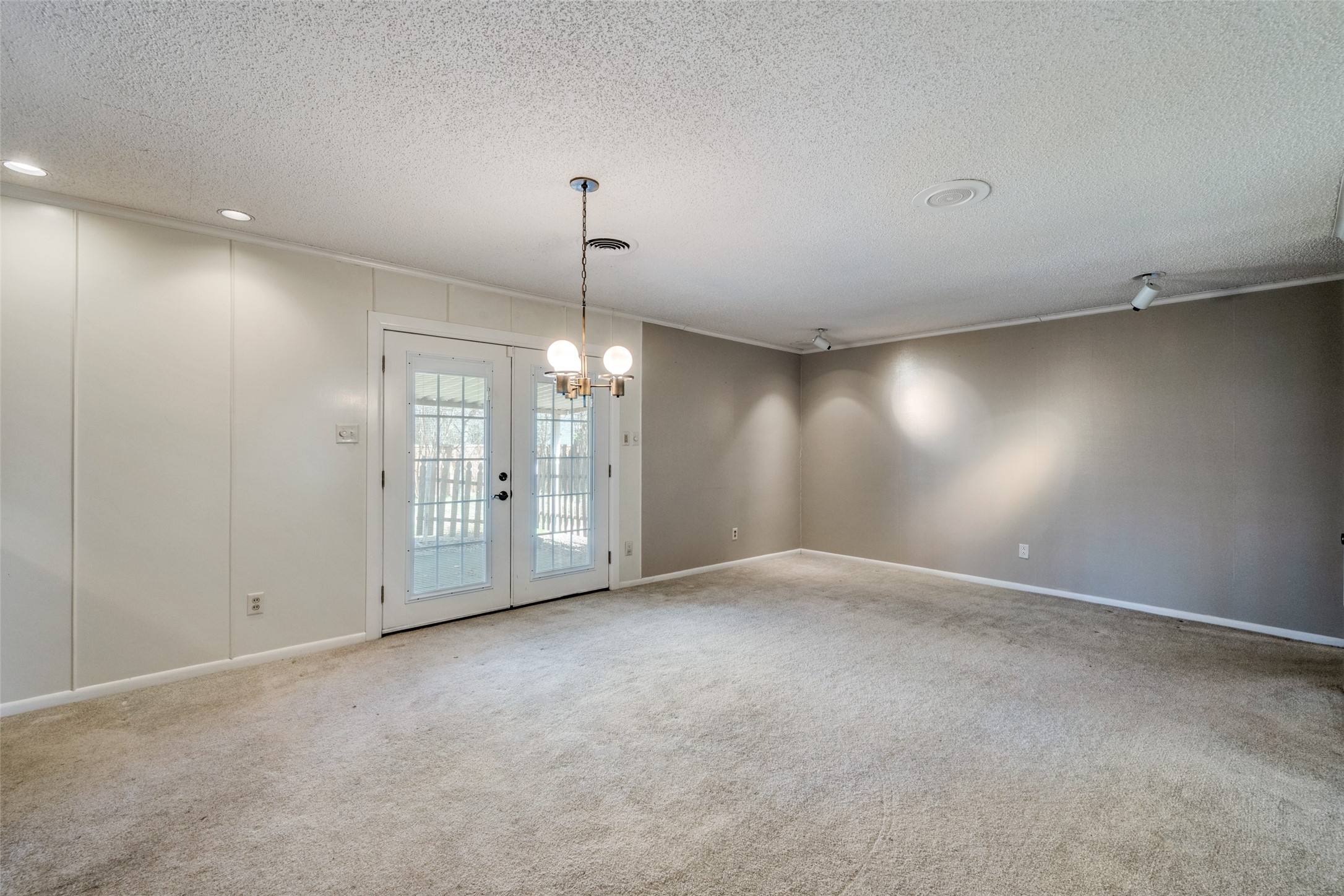5613 Westcreek Drive Fort Worth TX 76133