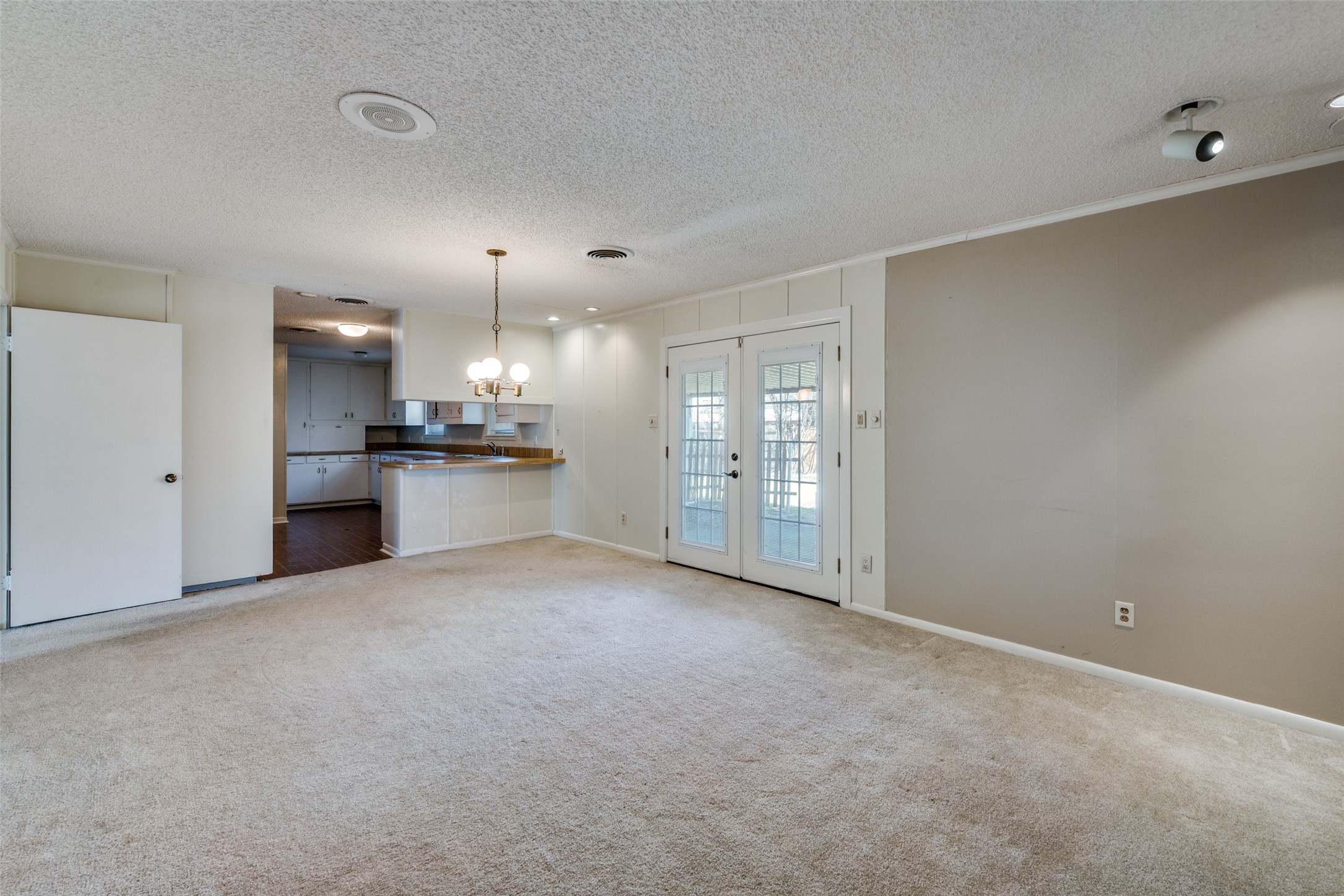 5613 Westcreek Drive Fort Worth TX 76133