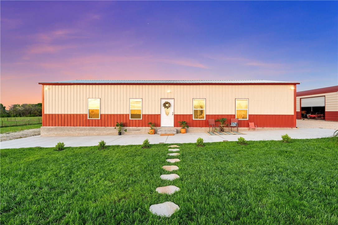 389 S Vicha Road Axtell TX 76624