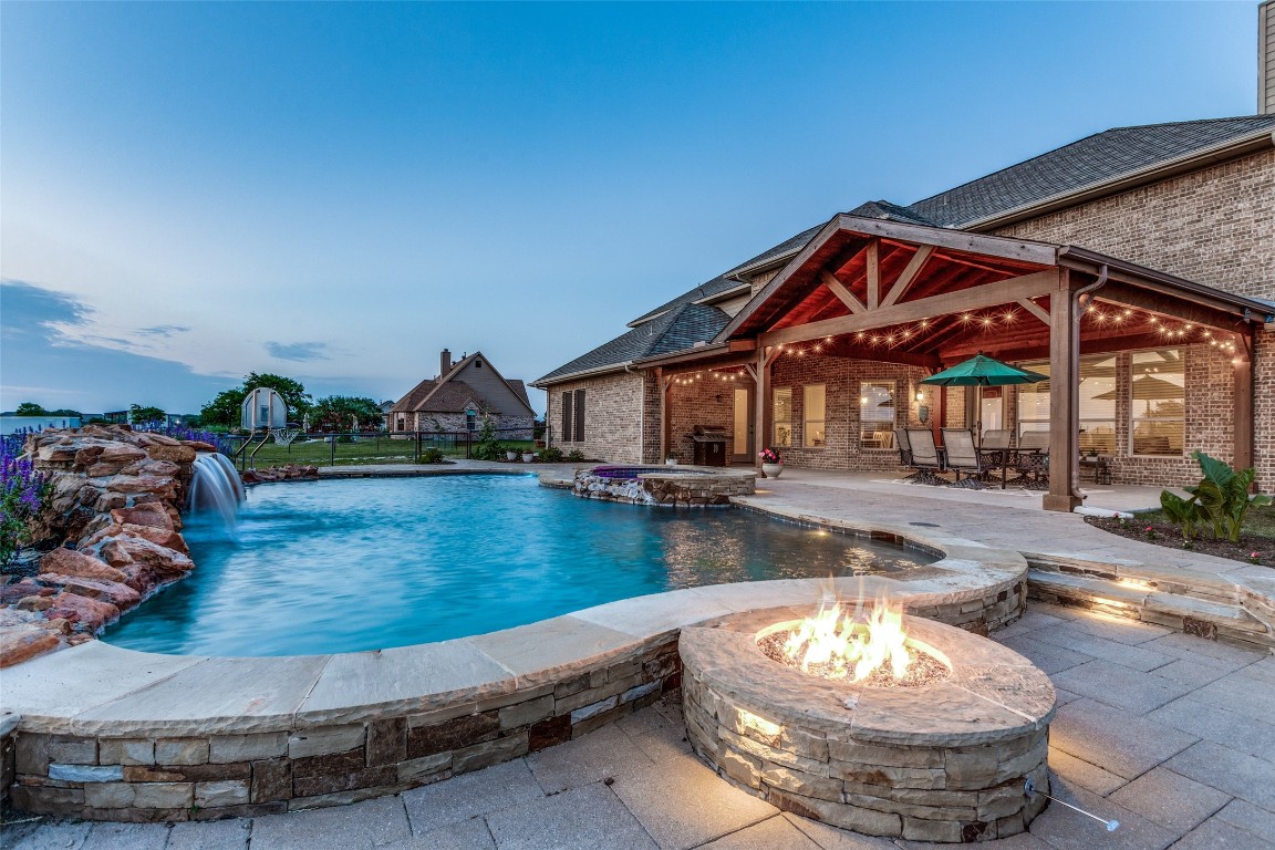 9183 Prairie Meadow Lane Celina TX 75009