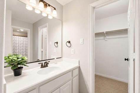 864 Willow Winds Street Allen TX 75013
